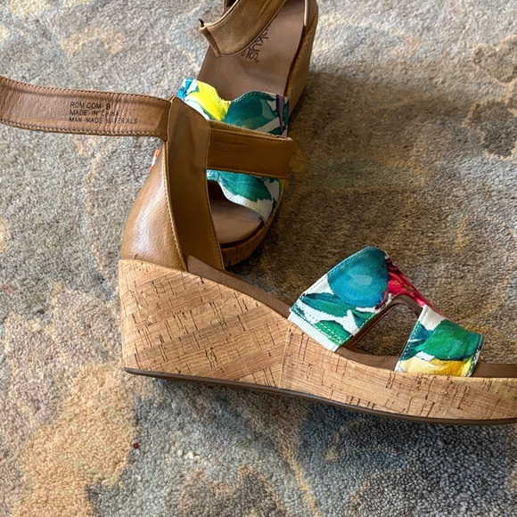 Corkys Women's Floral Wedges - Tan and Multicolor - Picture 3 of 4